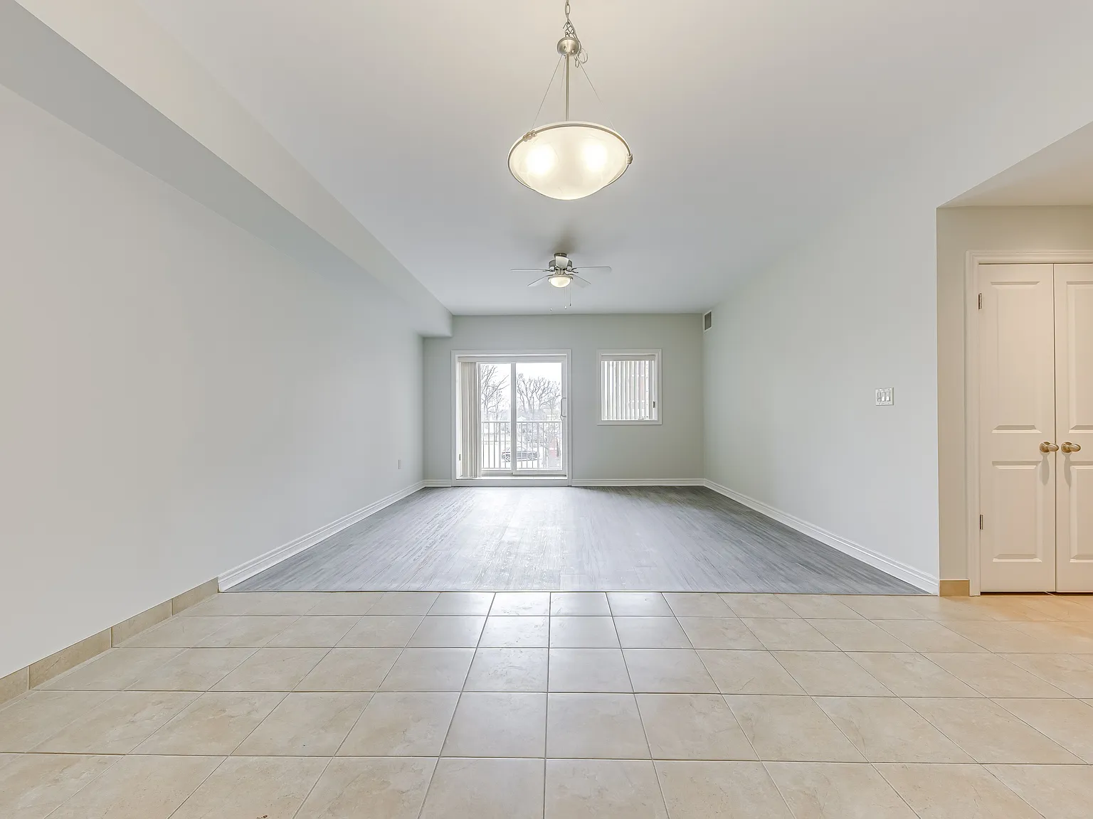 The Bellagio Apartments — Photo 1