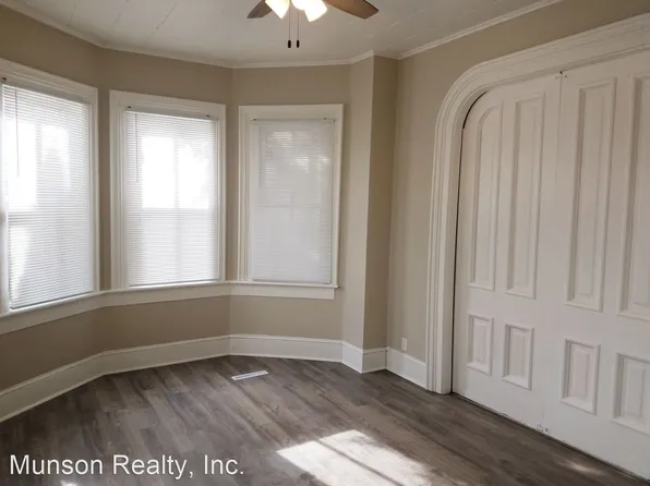 1018 6th St S, La Crosse, WI 54601