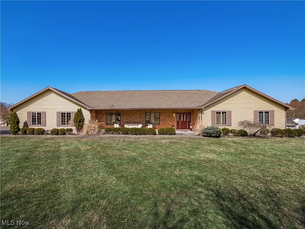 5023 Dresden Ct photo 1