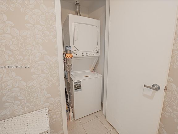 4th image of 3301 NE 1st Ave APT 703