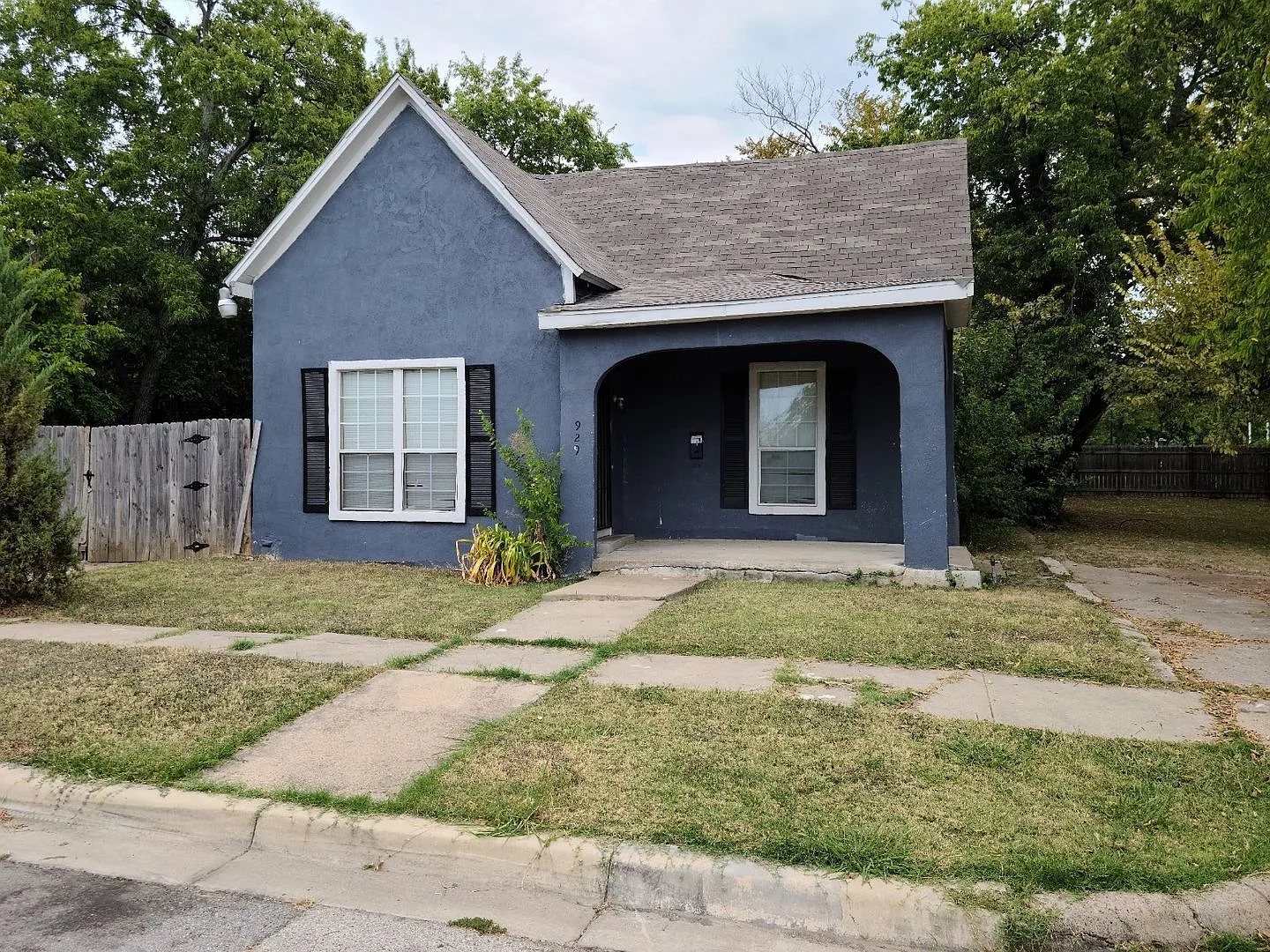 Three Bedroom Two bath Single family home; — Photo 1