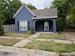 929 E Cannon St, Fort Worth, TX 76104