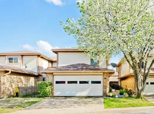 86 Morrow Dr, Bedford, TX 76021