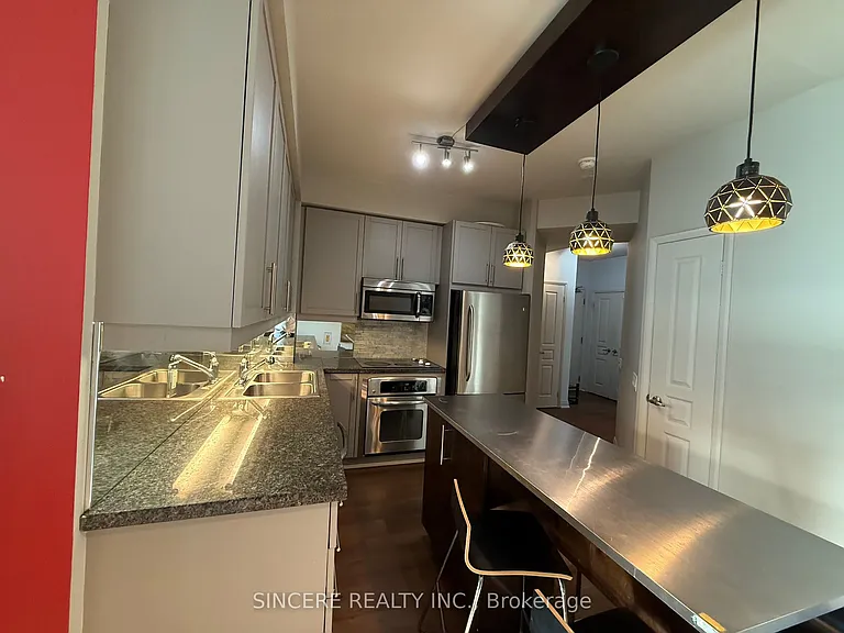 1121 Bay St #1701 — Photo 16