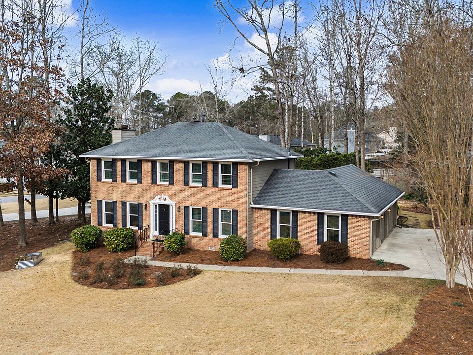 1st image of 202 Atwater Park