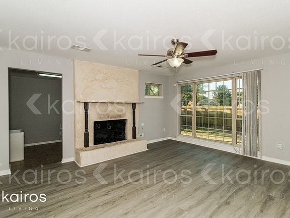 2nd image of 3400 Lynette Dr