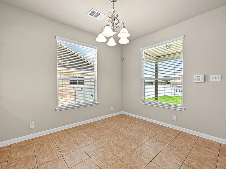 1804 Colorado Bend Dr — Photo 12