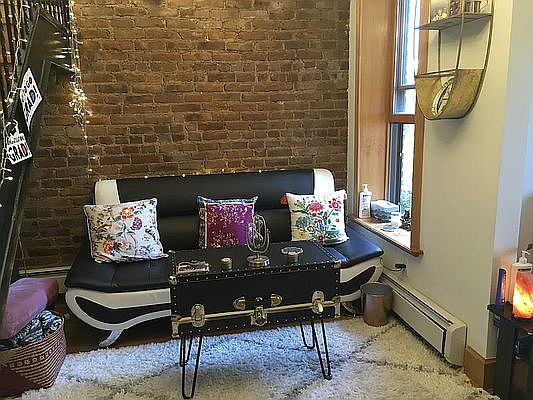 4th image of 598 6th St APT 4B