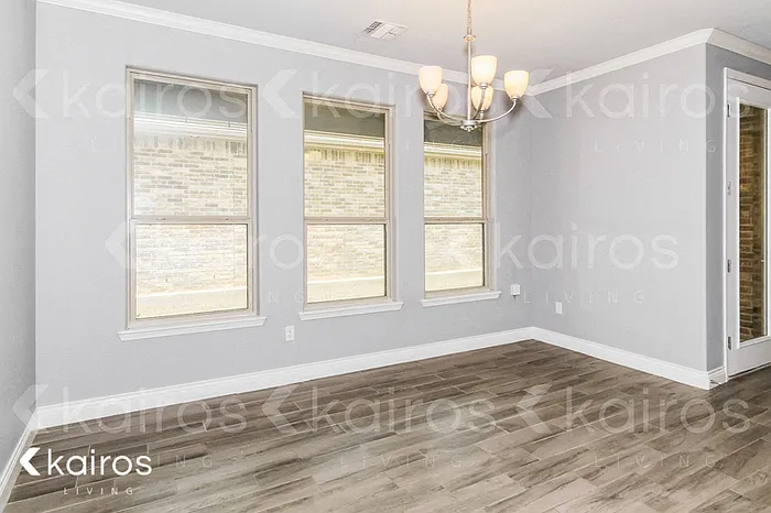 7310 Nick St — Photo 5