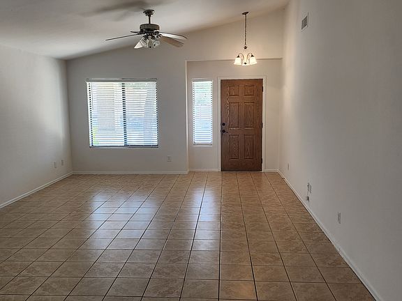 3rd image of 2378 W Paine Trl