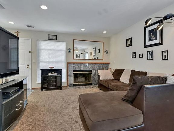 2nd image of 5245 Macaw Way