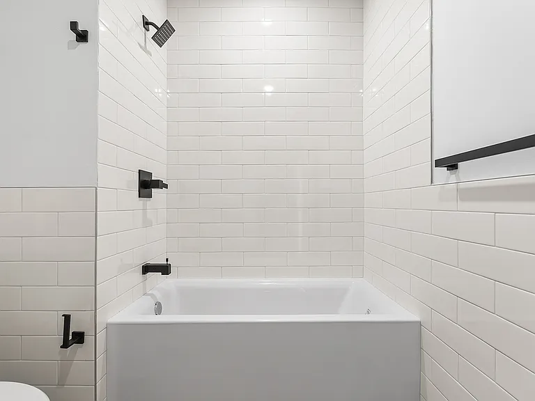 708 N 43rd St #2 — Photo 1