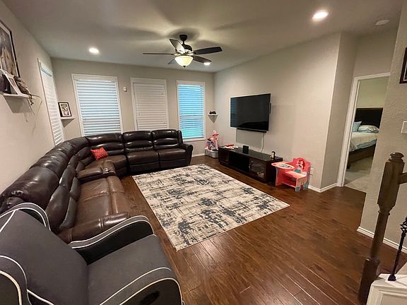 5th image of 5516 Marina Dr