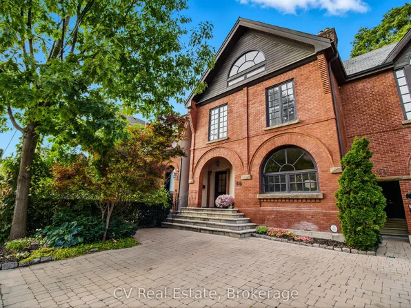 46 Bernard Ave, Toronto, ON M5R 1R2