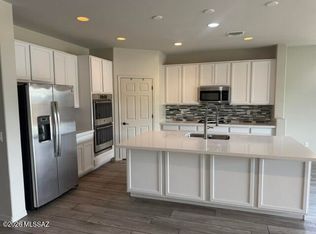 8965 E Wright School Loop, Tucson, AZ 85715