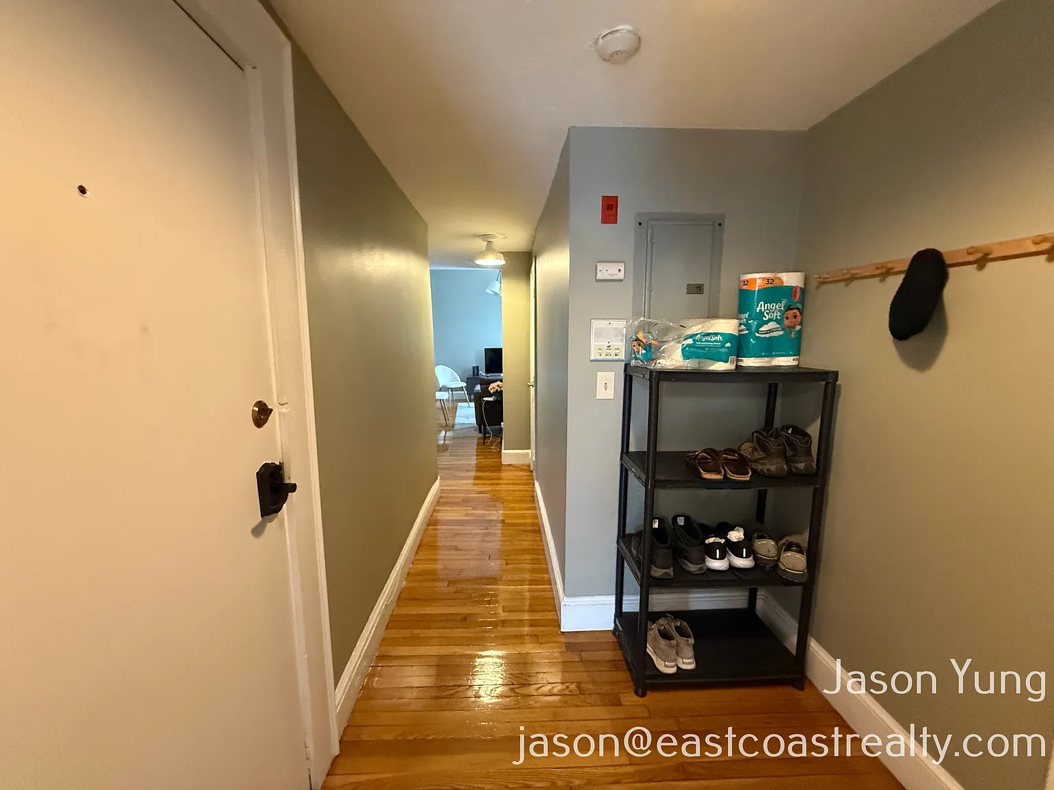 4 bed, 1000 sqft, $4,995 — Photo 4