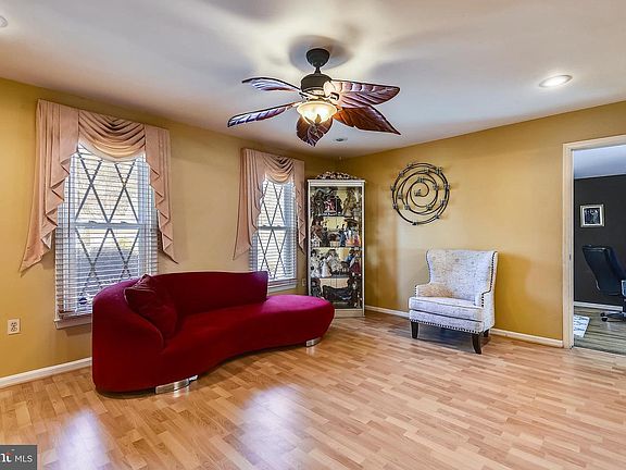 2nd image of 14309 Perrywood Dr