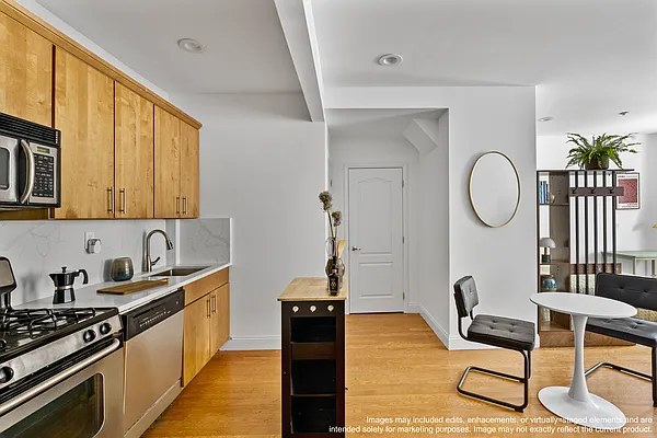 Kitchen, photo 1