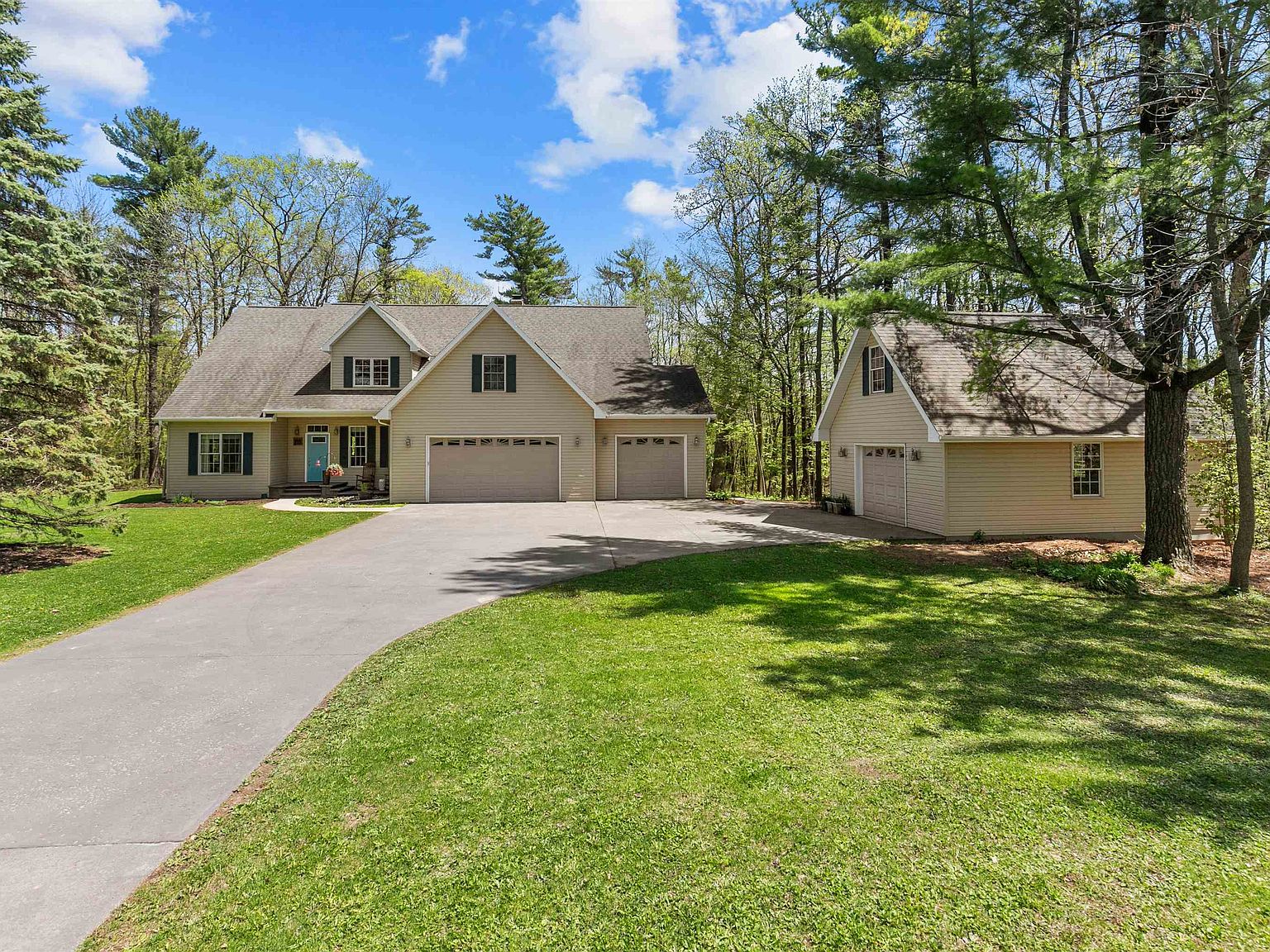 1760 S Casaloma Dr, Appleton, WI 54914 Zillow