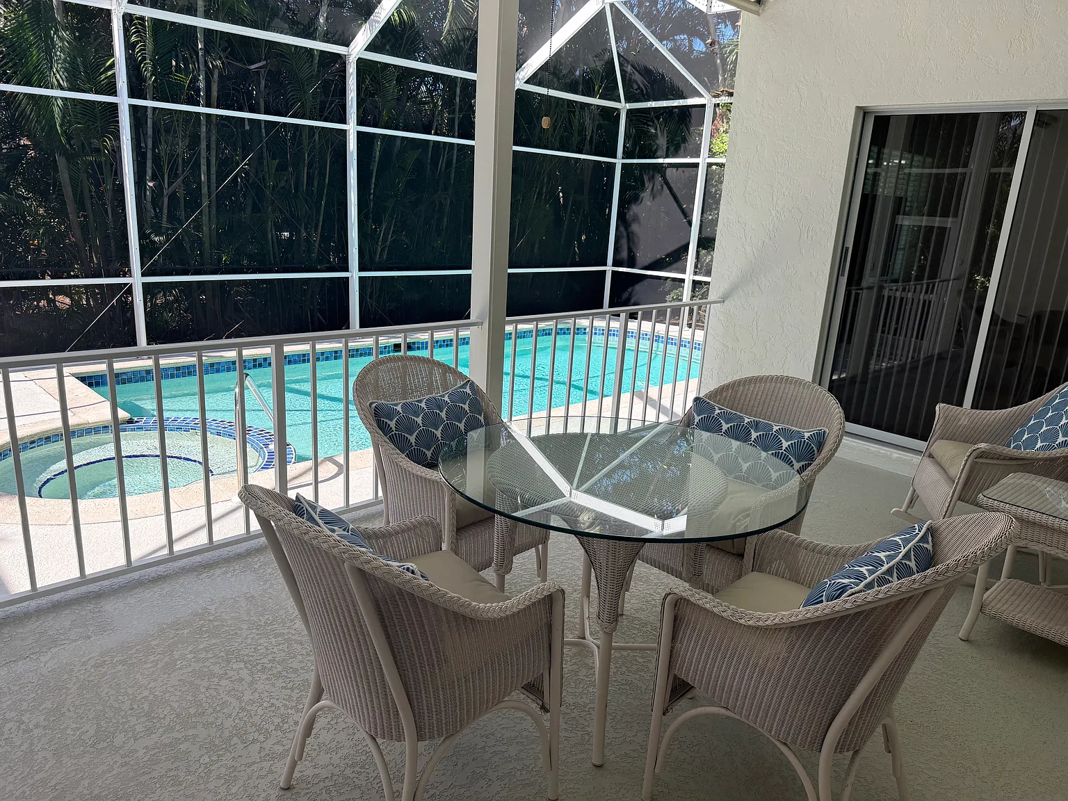 3 bed, 1864 sqft, $15,000 — Photo 3