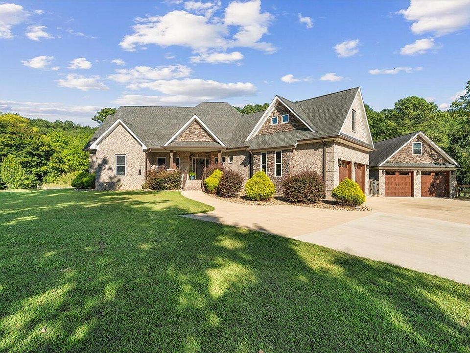 1st image of 417 Davis Ridge Rd