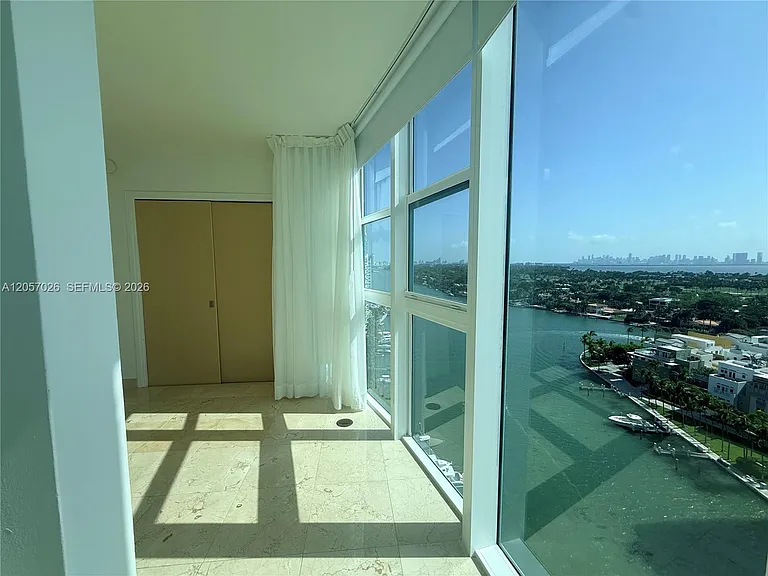 6000 Indian Creek Dr #17A — Photo 17