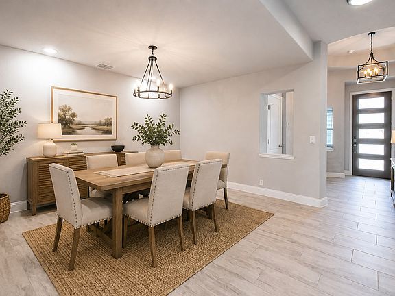 5th image of 505 Livia St