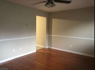 1329 Cricket Ln #1329, Woodbridge, NJ 07095