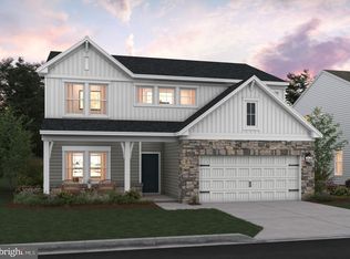 122 Thornton Ave, Ranson, WV 25438