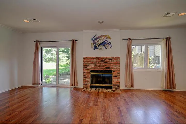 208 Pear Dr — Photo 10