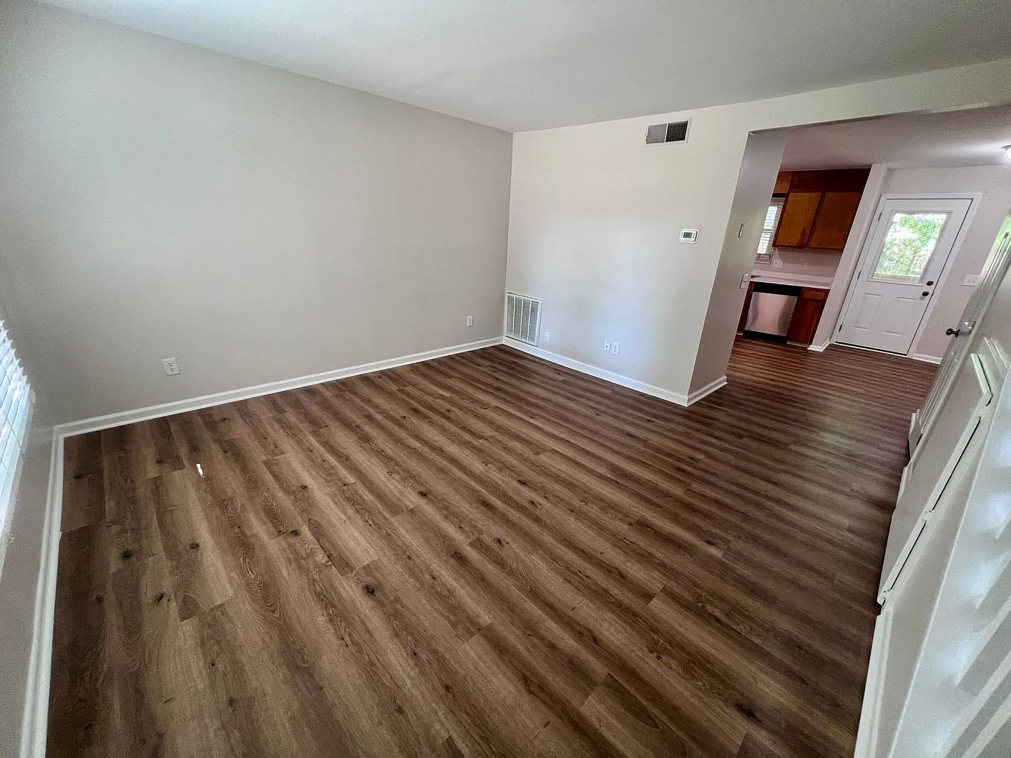 Cayce Townhome — Photo 2