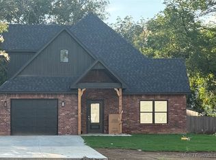 2006 W Driftwood Dr, Claremore, OK 74017