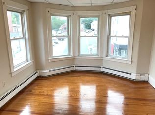 84 Main St APT 4, Amesbury, MA 01913