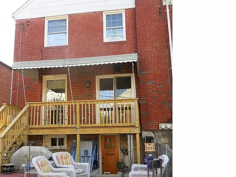 17 Enjay Ave #BASEMENT — Photo 2