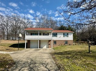 419 Hartzell Ave, Niles, OH 44446