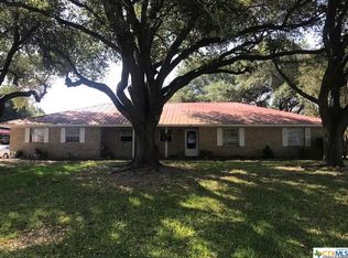 72 Texas Ave, Victoria, TX 77905