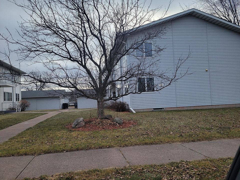 2nd image of 2604 N 21st St #2610