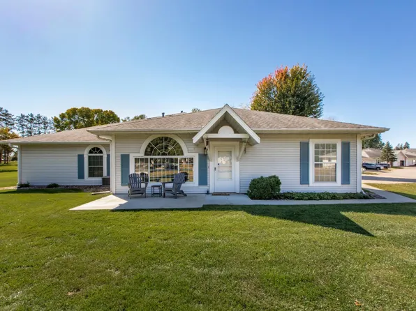 1900 Cabernet Ln NW, Rochester, MN 55901