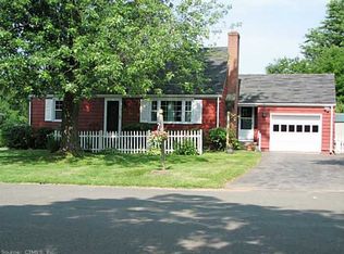 14 Taylor Dr, Portland, CT 06480