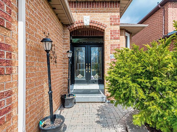 3rd image of 60 Red Maple Dr