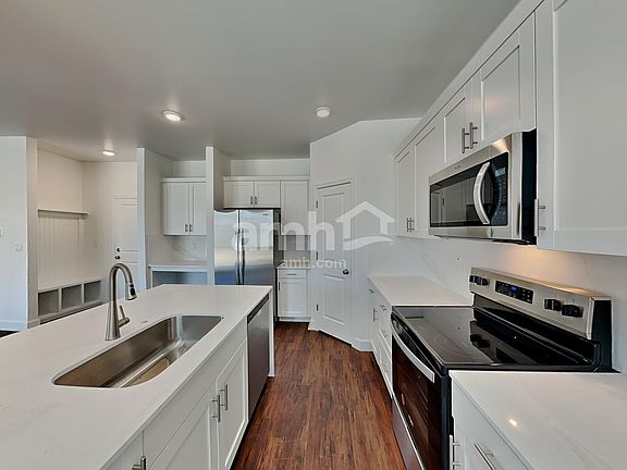 3rd image of 17116 W Townley Ave