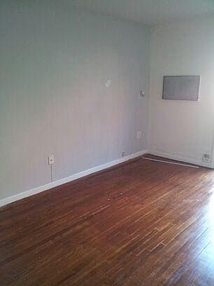 5th image of 6509 Metropolitan Ave #1