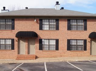 1805 Reservoir Rd, Little Rock, AR 72227