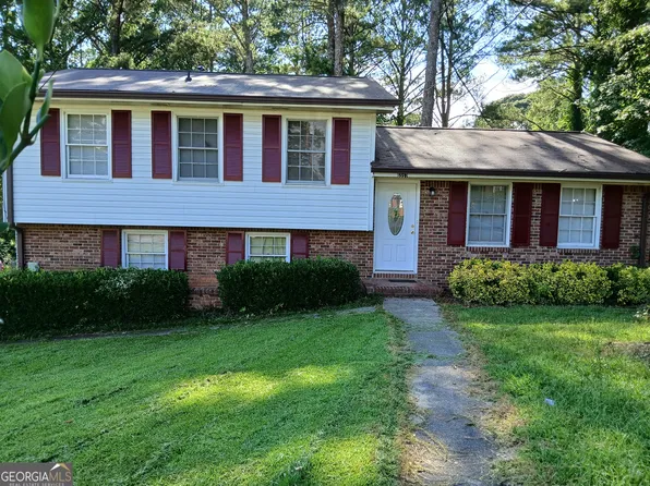 6557 Wendell Cir, Morrow, GA 30260