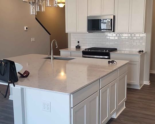 2nd image of 11277 Crestbury Dr