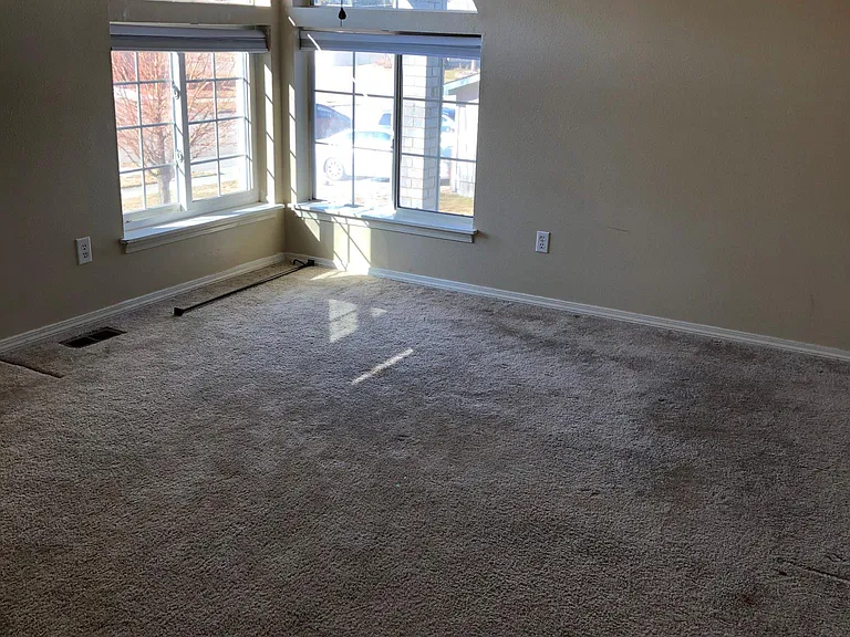 9216 N Londale Dr — Photo 23