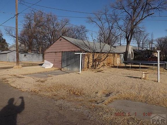 5th image of 305 N 4th St