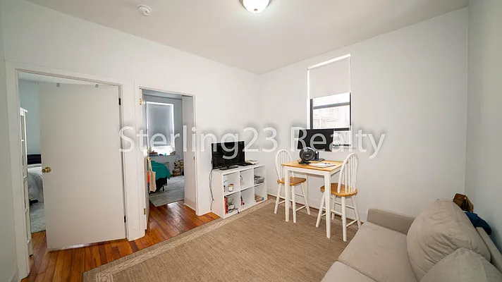 Rented by Sterling Realty Solution Inc | media 18