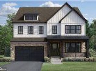 7022 Renita Ln, Bethesda, MD 20817