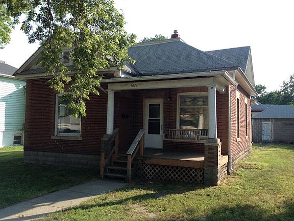 4th image of 1022 N Kimball St